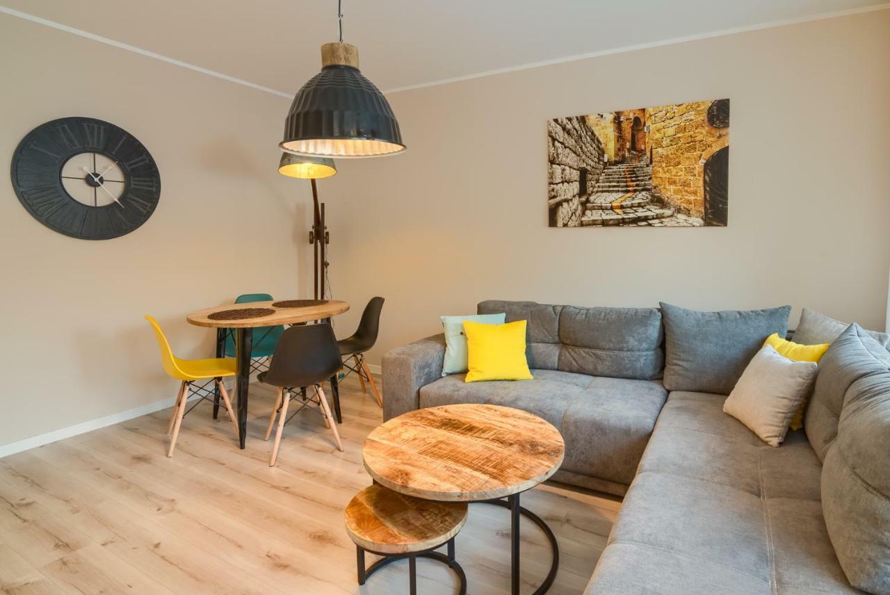 Apartments 4 You Hlonda Tychy Ngoại thất bức ảnh